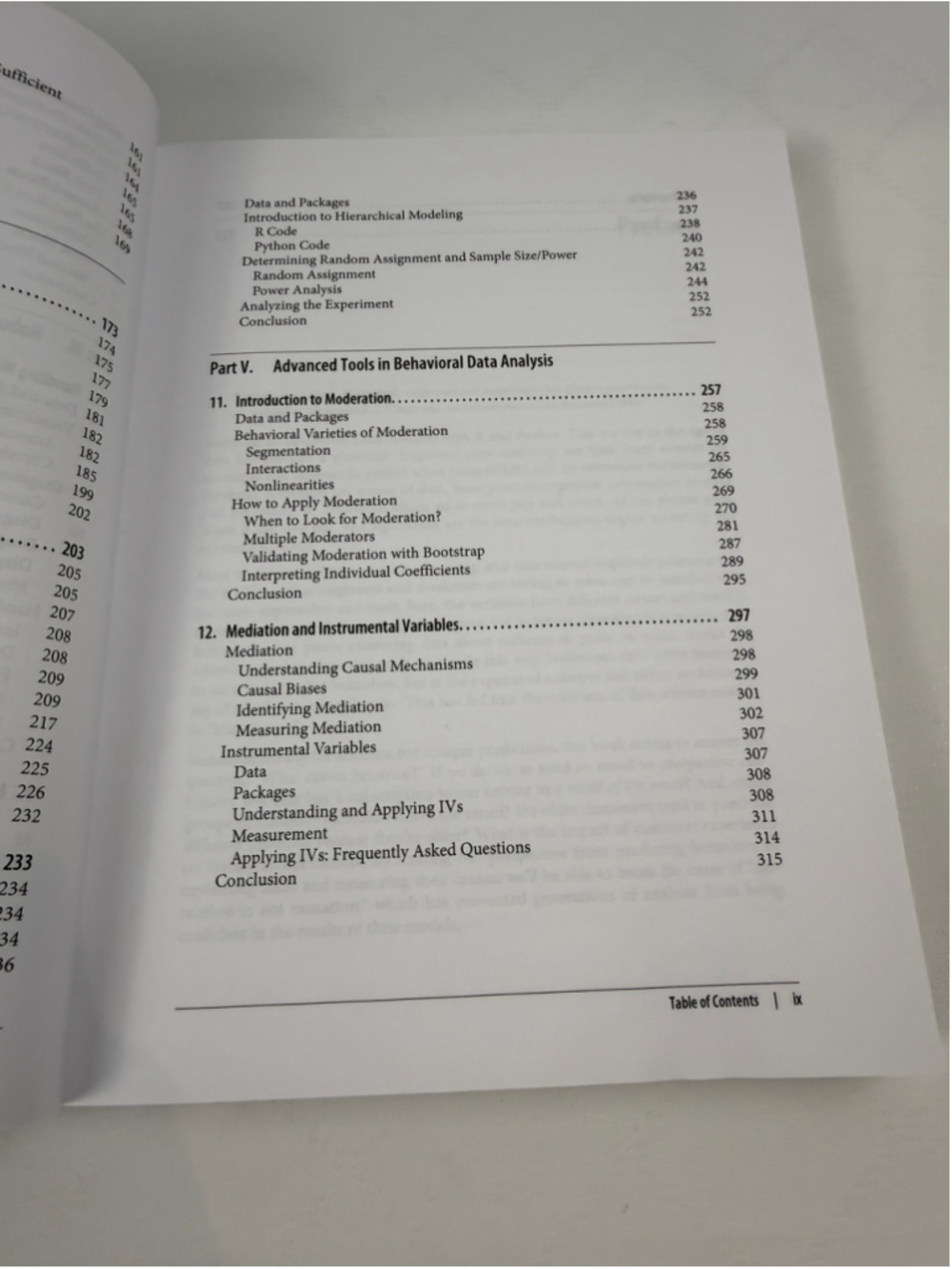 Behavioral Data Analysis with R & Python : Customer-Driven Data for Real ... - Picture 16 of 16